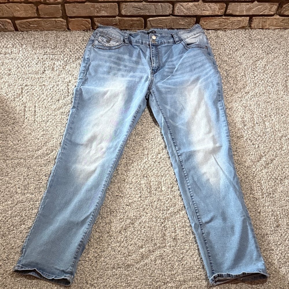 Classic Light Blue Straight Leg Women's Jeans